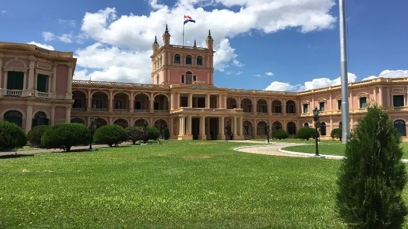 Assunção destino barato