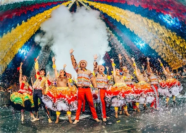 As 12 maiores festas juninas no Brasil