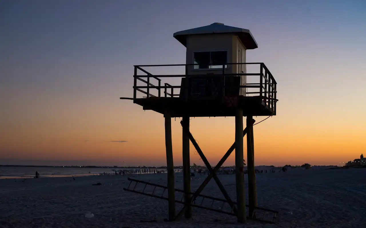Por do Sol na Praia de Peró
