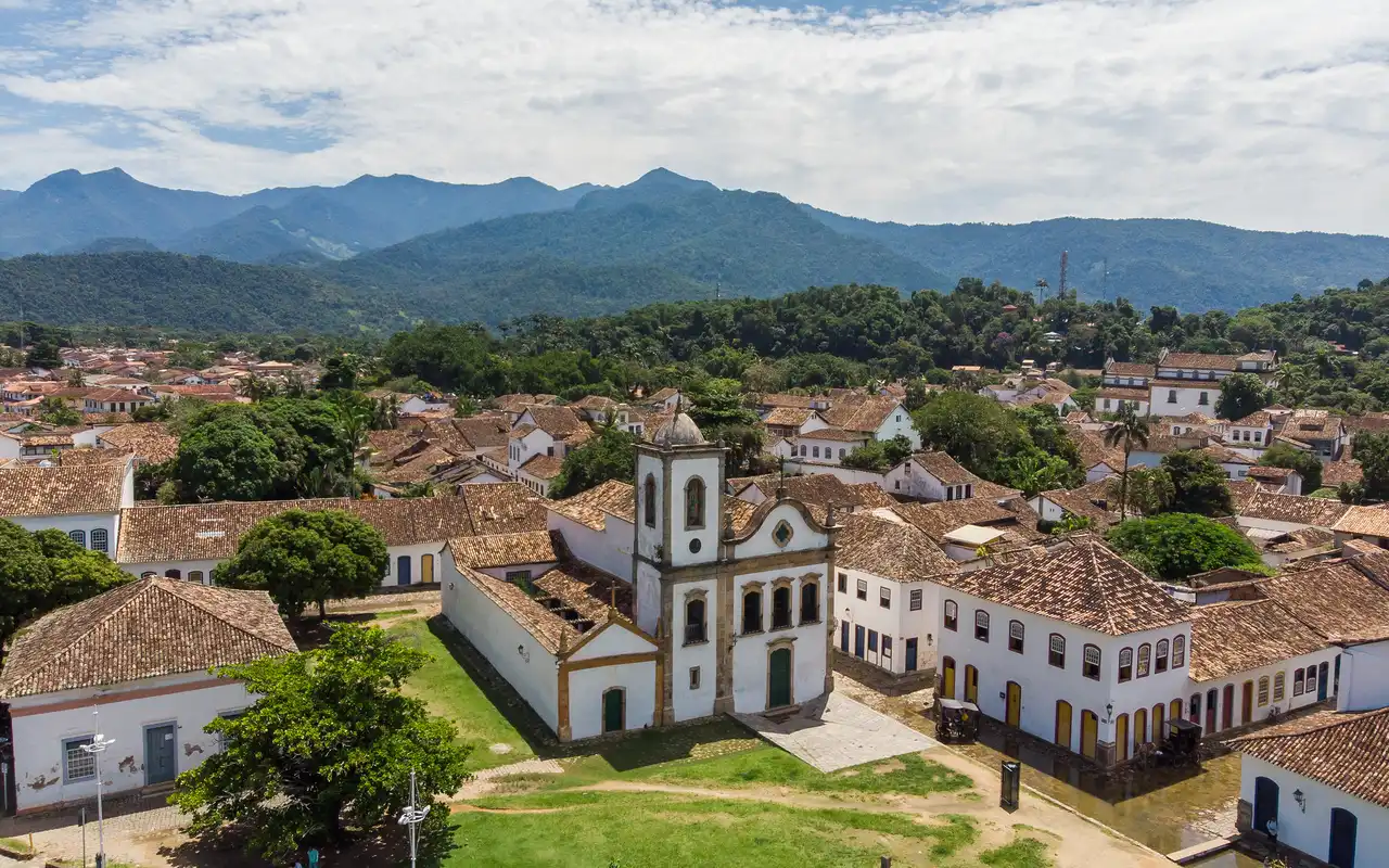 Onde se hospedar em Paraty: 8 pousadas e hotéis para todos os bolsos