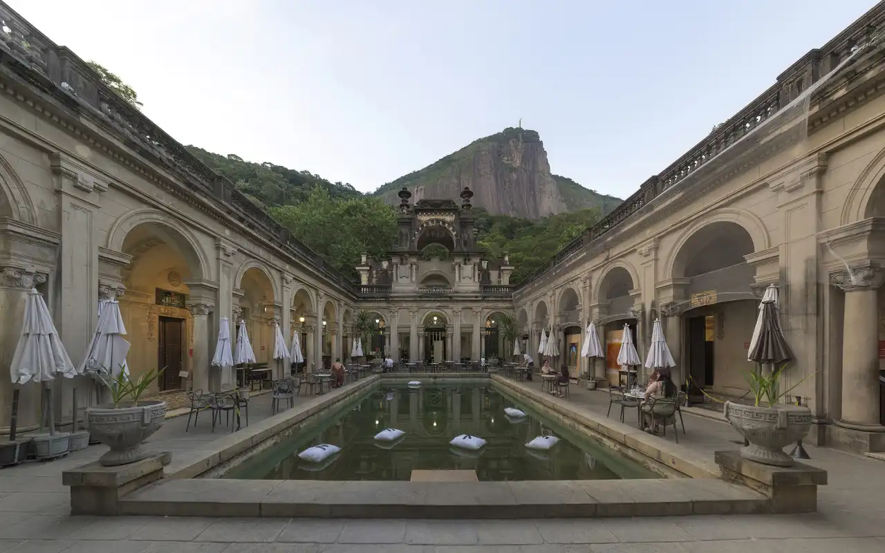 Parque da Lage com vista para o Cristo